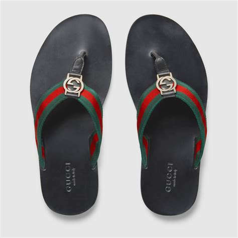 Gucci Slides & Thongs for Men .